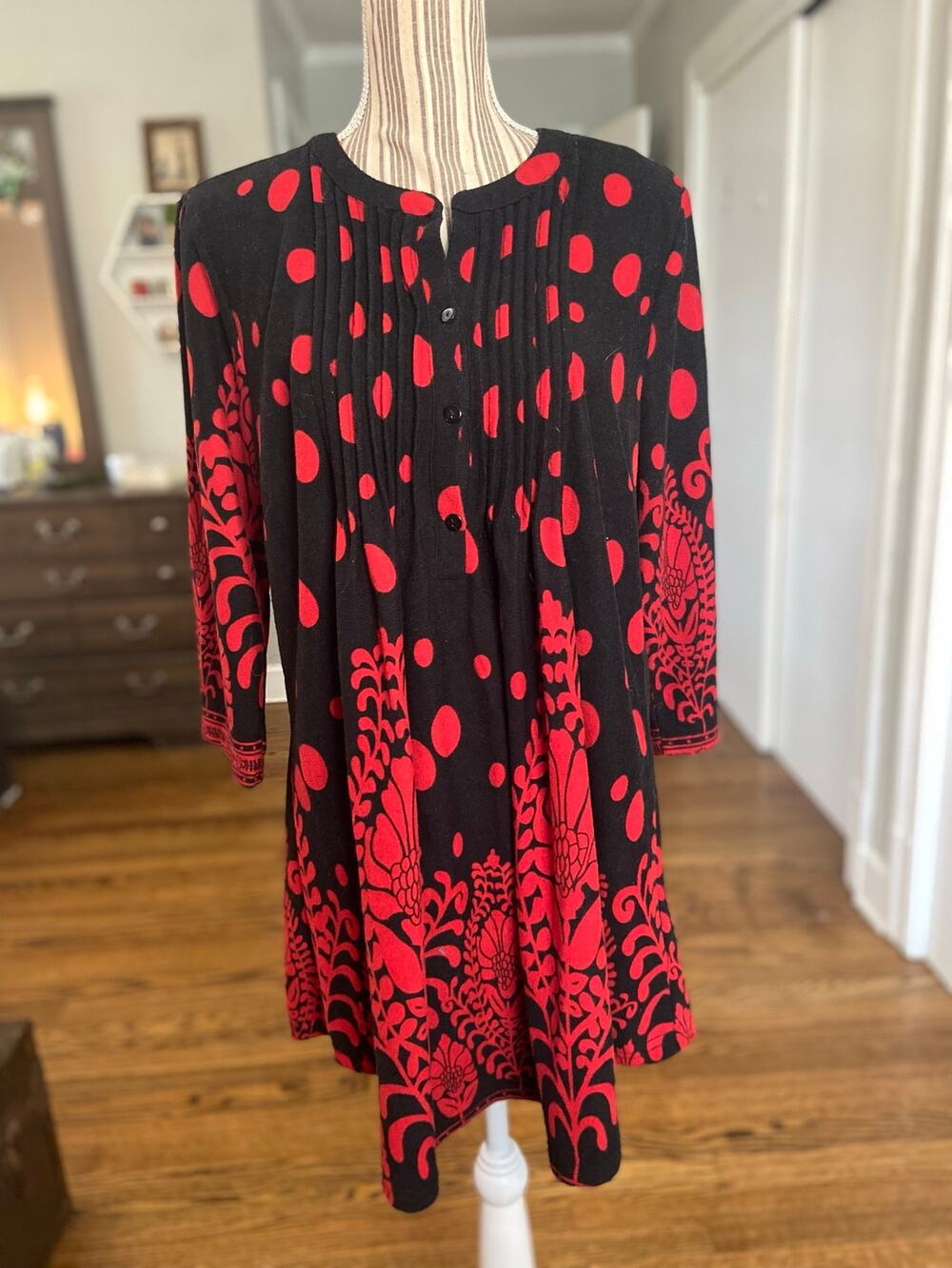 Reborn red &  black brushed polyester tunic length top w/ pintuck bodice detail